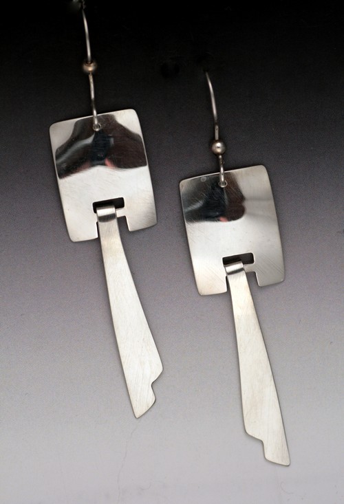 Click to view detail for MB-E422 Earrings, Peruvian Silver Squares $144